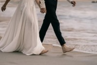 Ceriamonialista que sumiu com R$ 63 mil de casais dias antes do casamento é presa