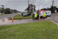 Colisão entre Gol e Vectra deixa gestante ferida no trevo de acesso a Realeza