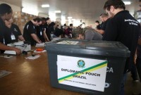 Brasil terá número recorde de eleitores no exterior nas eleições de outubro