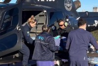 Criança é transferida de helicóptero após acidente com ônibus que deixou três mortos em SC