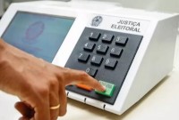 Três a cada cinco novos eleitores em SC vieram de outros estados