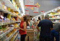 Fim da escala 6x1: estudos divergem sobre impactos no PIB e inflação