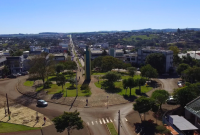 Vacinação antirrábica gratuita e Feira de Adoção acontecem dia 21 na Praça Percy Schreiner