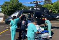 Paciente em estado crítico é transferido de helicóptero no Oeste de SC