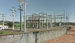 Sobrecorrente causa interrupções consecutivas de energia elétrica