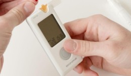 Colesterol exige atenção especial das mulheres durante a menopausa