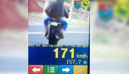 Motociclista é flagrado a 171 km/h na PR-281
