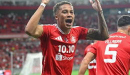 Com gol relâmpago, Inter vence Corinthians e embola briga contra o rebaixamento