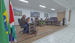 Câmara de Barracão realiza 14ª Sessão Ordinária com discussão de pautas importantes