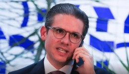 Motta encaminha à CCJ PEC que prevê fim da escala 6×1 e abre debate sobre redução da jornada