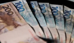 Mais de 141 mil trabalhadores ainda não sacaram abono salarial; saiba como consultar