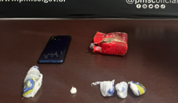 Homem é preso com drogas fracionadas para venda durante ação da PM
