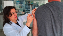 Intensificação vacinação contra o sarampo com foco na população adulta