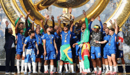 Chelsea choca o mundo, goleia o PSG e conquista o maior Mundial de Clubes da história