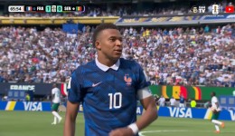 França, de Mbappé, entra em campo para espantar a zebra e confirmar status de favorita