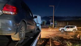 Fiscalização apreende drogas e retira veículos irregulares de circulação