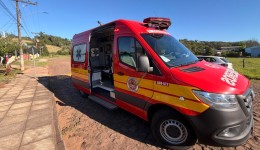 Duas crianças são atropeladas a caminho da escola