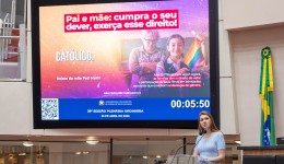 Lei garante que pais decidam sobre participação de filhos em atividades de educação sexual