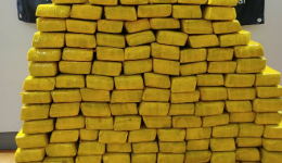 Homem e mulher são presos com 82 quilos de maconha