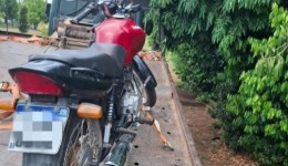 Condutor sem habilitação é preso após fuga da polícia