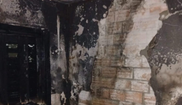 Incêndio atinge casa durante a madrugada