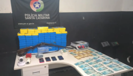 Polícia Militar apreende mais de 100 quilos de cocaína e prende suspeitos em SC