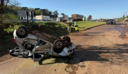 Idosa de 73 anos morre após carro ser atingido por caminhão na BR-369