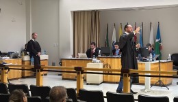 Após 9 anos do crime, homem é condenado e outro absolvido em tribunal do júri