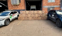 Apreensão de 15 mil maços de cigarros contrabandeados resulta em prisão