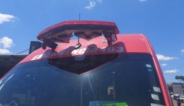 Mulher fica ferida em queda de ciclomotor elétrico no Bairro Primeiro de Maio