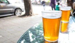Por trás das cervejas zero: mestre-cervejeiro revela como a indústria preserva o sabor da bebida, mas sem álcool