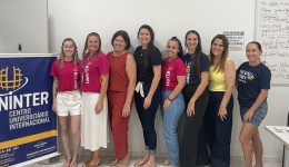 Equipe pedagógica da UNINTER realiza reunião para planejar ações para 2026