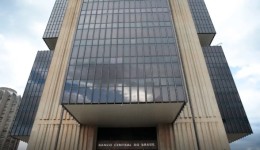Bancos Centrais do Brasil e da China assinam acordo de troca de moedas