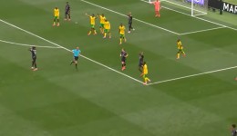 Canadá marca nos acréscimos e garante vaga inédita nas oitavas de final da Copa