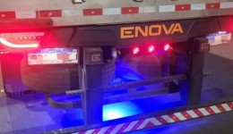 Fitas de LED no chassi de caminhões podem gerar multa e retenção do veículo