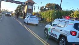 Taxista é assaltado e criminoso é preso logo depois com veículo roubado