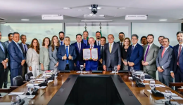 Lula sanciona Lei Antifacção e defende prisão de magnatas do crime