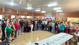 Reforma do Centro de Idosos avança com assinatura de ordem de serviço