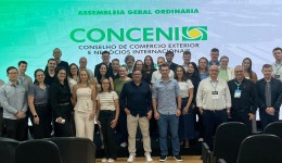 Núcleo de comércio exterior participa de assembleia geral do Conceni