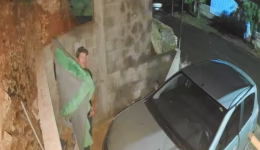 “Aladim” da madrugada? Ladrão é flagrado furtando tapete