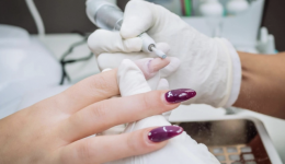 Esmaltes tóxicos: Anvisa proíbe unhas de gel que causam câncer e infertilidade