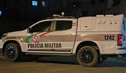 PM flagra adolescentes pilotando motocicletas de forma irregular no interior