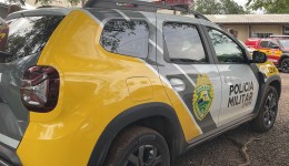 Jovem é flagrado com 21 caixas de vinho descaminhadas da Argentina