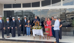 Imagem de Nossa Senhora Aparecida percorre comunidades de Barracão em preparação para a Novena