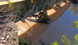 Homem desaparece após buscar carro em oficina e é encontrado morto dentro de veículo submerso em rio no Paraná