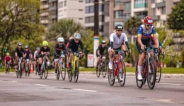 Atletas de elite participam da 27ª Volta Ciclística de Santa Catarina