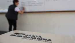 Santa Catarina abre concurso da Educação com até 10 mil vagas e inscrições a partir de 30 de março