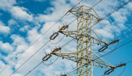 Conta de luz não terá cobrança extra em outubro, confirma Aneel