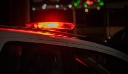 Homem é morto a facadas no interior