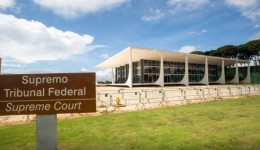 STF: Moraes e Dino votam para manter prisão preventiva de Bolsonaro